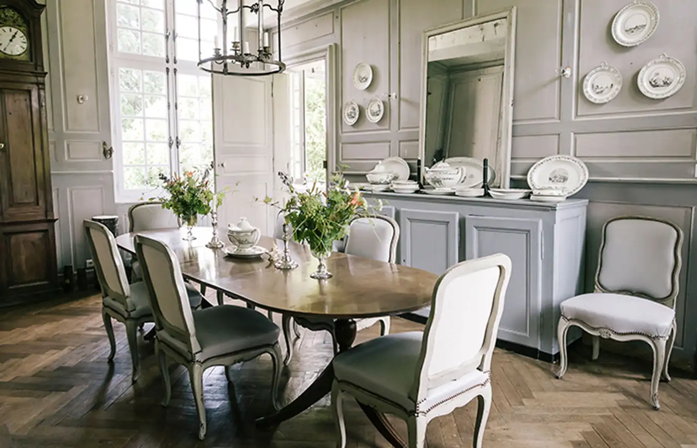 French Country Dining Room Décor