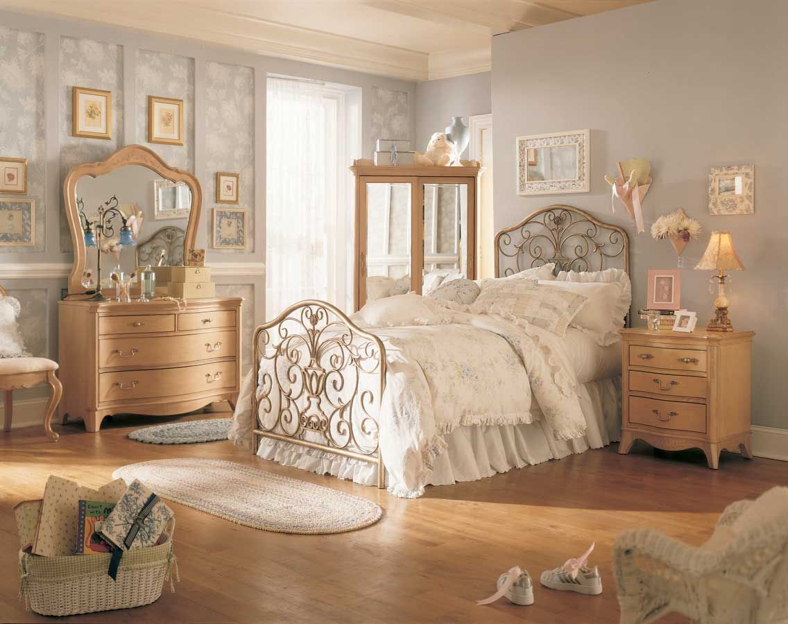 Image showcasing Charming Vintage Décor - Interior Design Explained