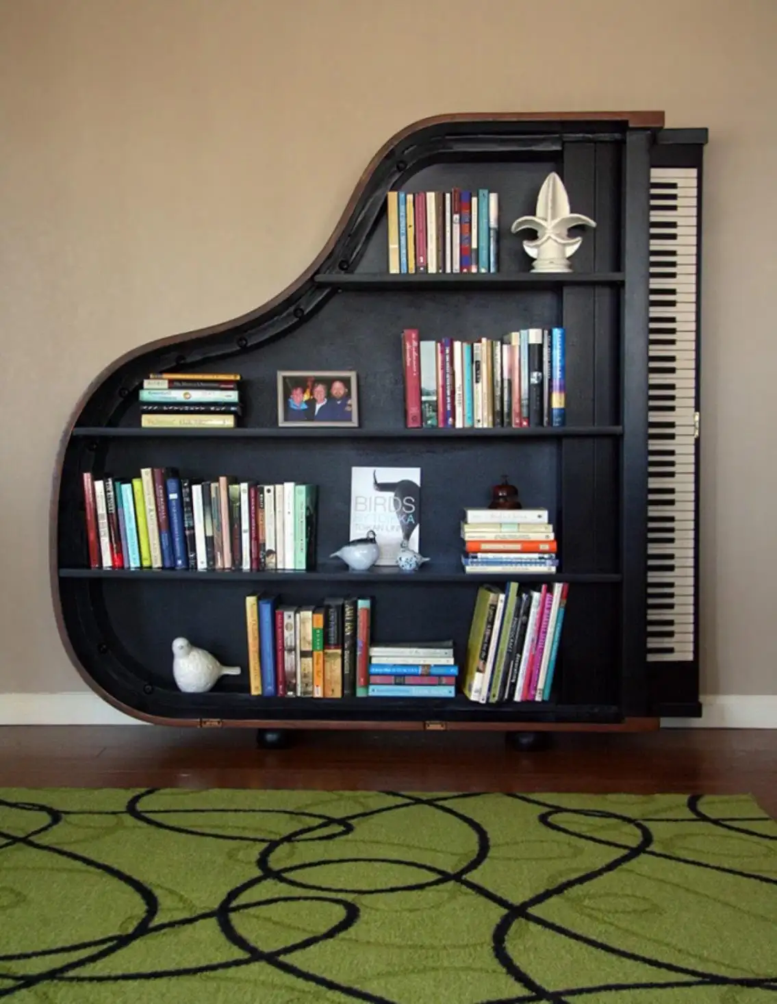 Making musical instruments become part of the interior design