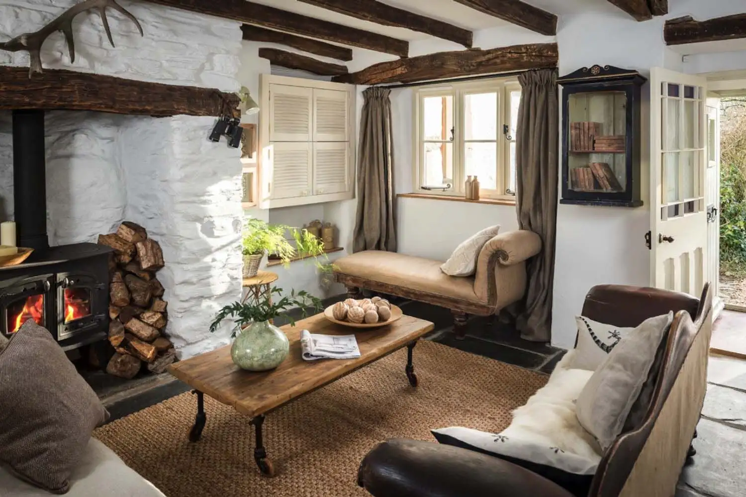 Rustic Cottage Décor