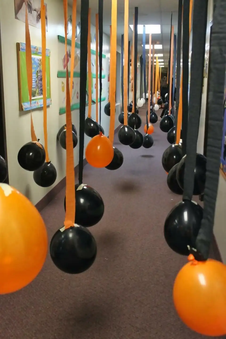 Use Balloons For Your Halloween Party