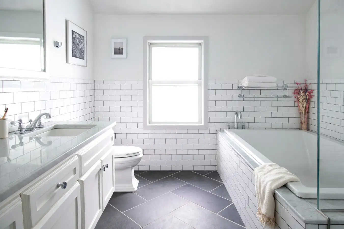 Modern Farmhouse Bathroom