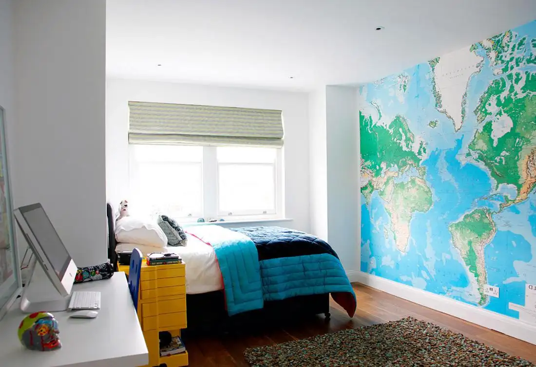 Using maps to create cool teen rooms