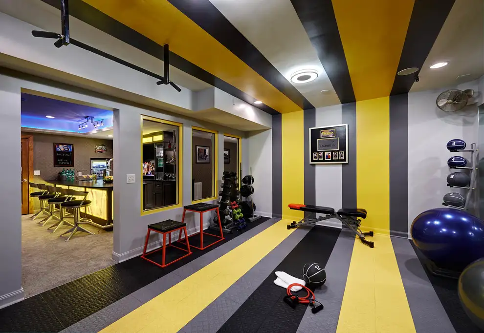 Home Gym with the Multicolored Walls
