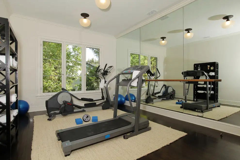 Make Full Use of Home Gym Mirrors
