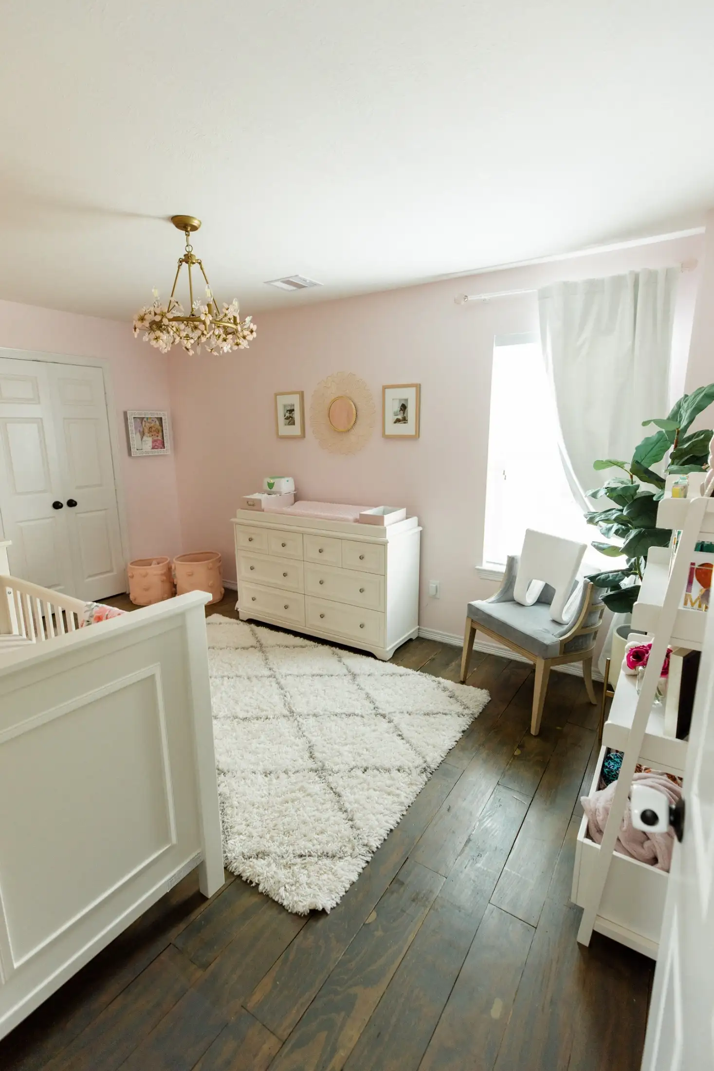 The Essentials Of Nursery Décor