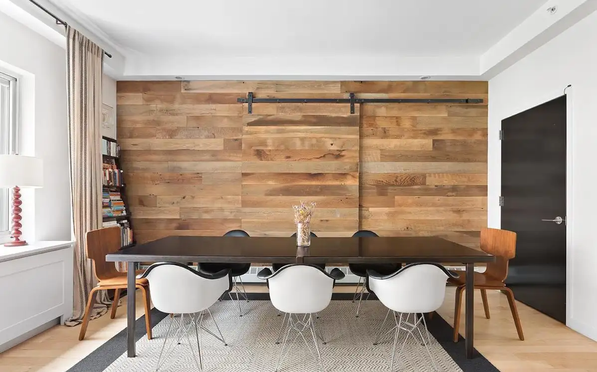 Unusual Accent Wall