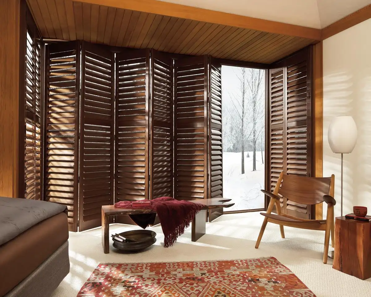 Wood plantation shutters