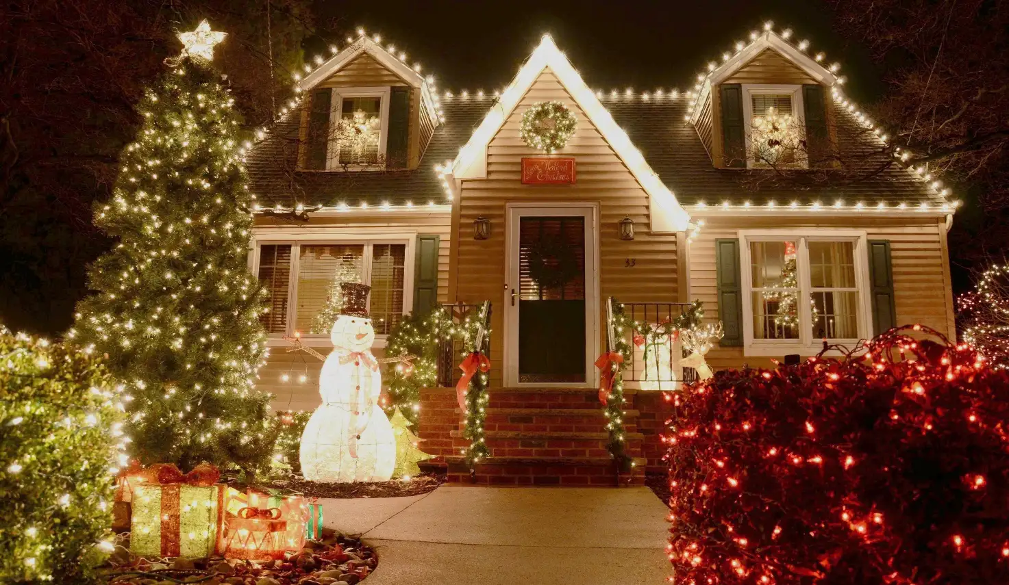 Bright outdoor Christmas decorations