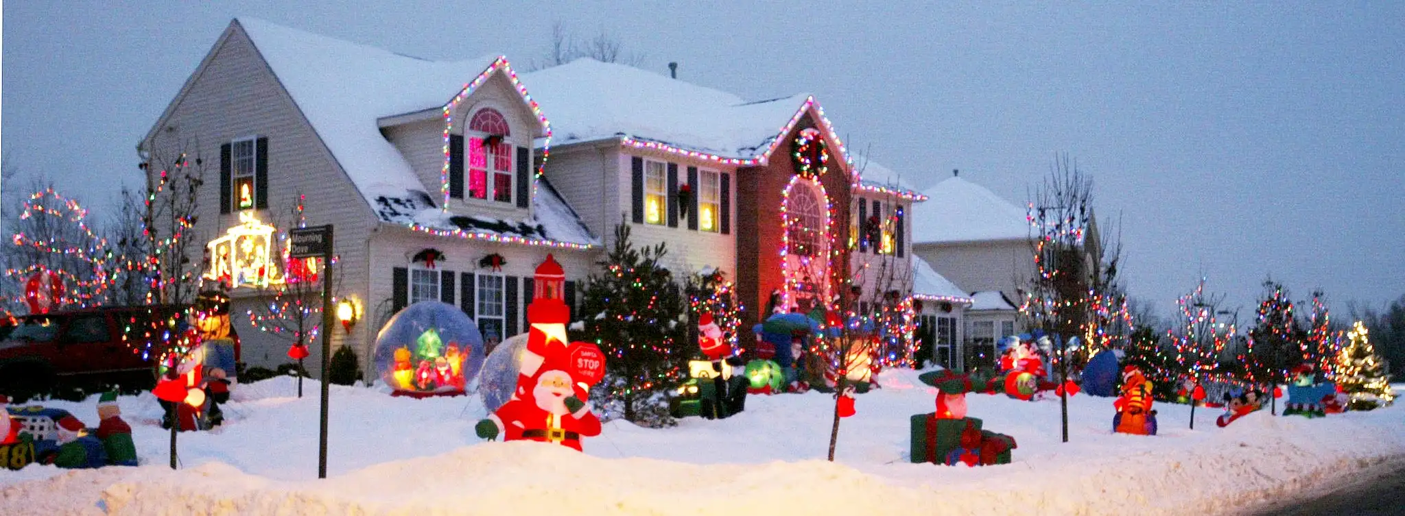Inflatable outdoor Christmas decorations